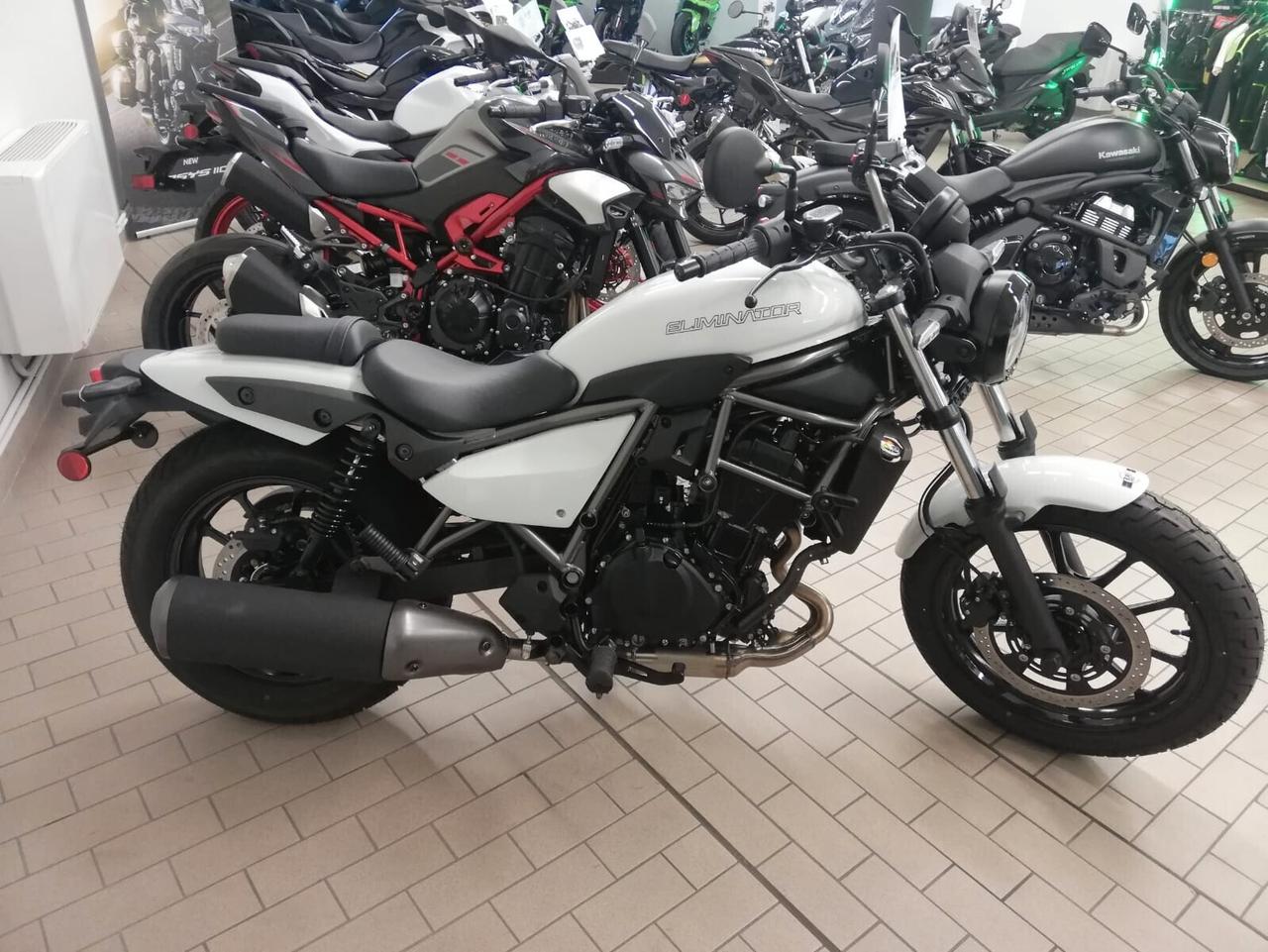 Kawasaki Eliminator 500