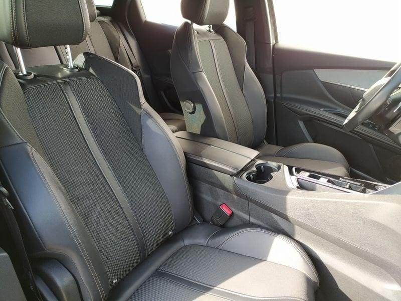 Peugeot 3008 130 hdi GT eat8 Promo FinAss2