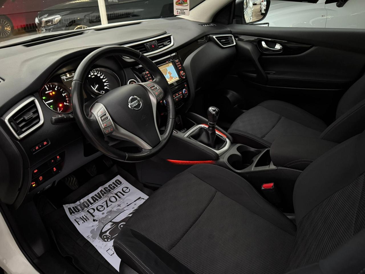 Nissan Qashqai 1.6 dCi 4WD Tekna 4X4