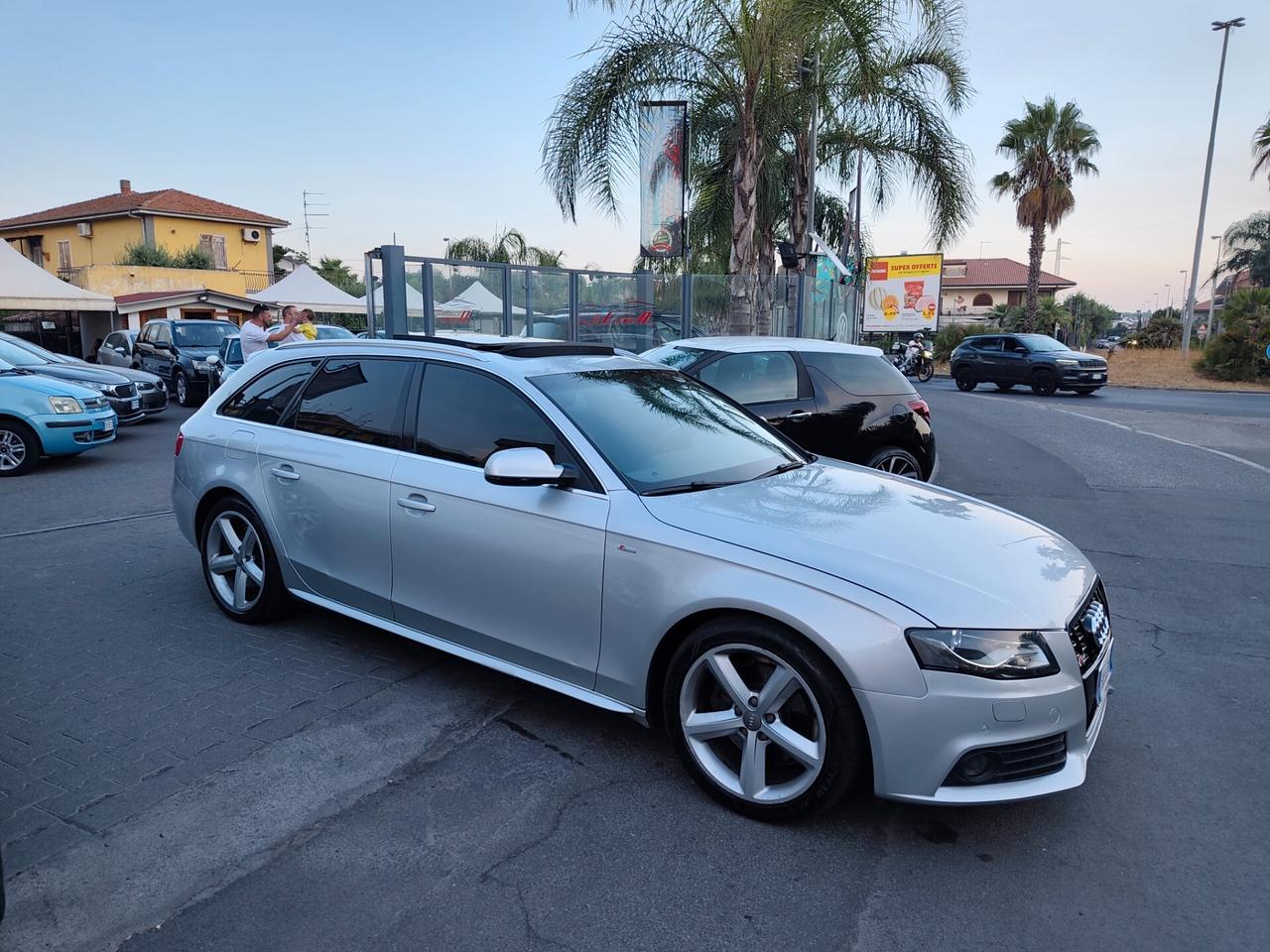 Audi A4 Avant 2.0 TDI 170CV S line tetto apribile full optional