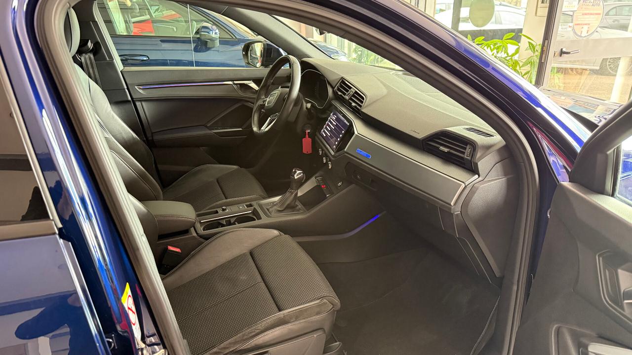 AUDI Q3 SPORTBACK 2.0 TDI QUATTRO S LINE S TRONIC IDENTITY BLACK