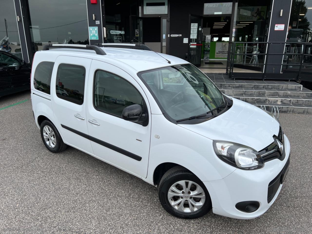 RENAULT Kangoo 1.5 dCi 90 CV 5p. S&S Limited IVA DEDUCIBILE