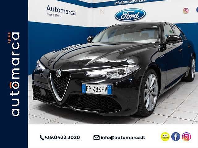 Alfa Romeo Giulia 2.2 Turbodiesel 210 CV AT8 AWD Q4 Veloce