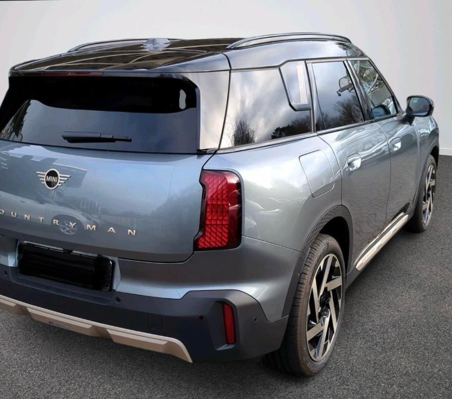 Mini Cooper Countryman diesel - Favoured