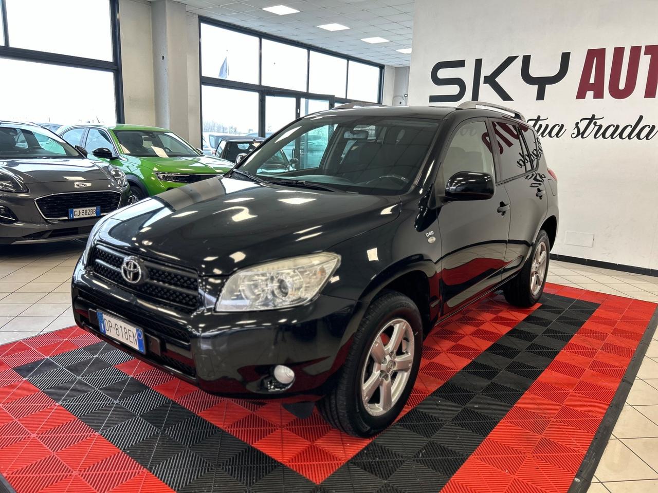 Toyota RAV 4 RAV4 2.2 D-4D 136 CV Luxury