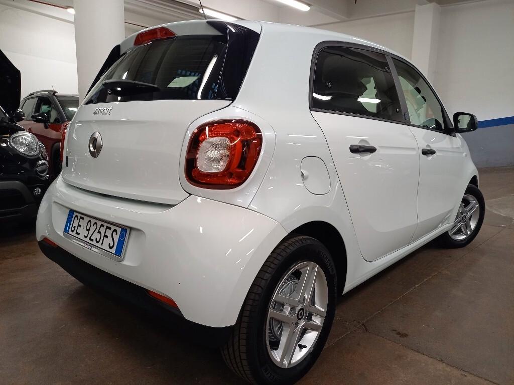 Smart ForFour EQ Pure