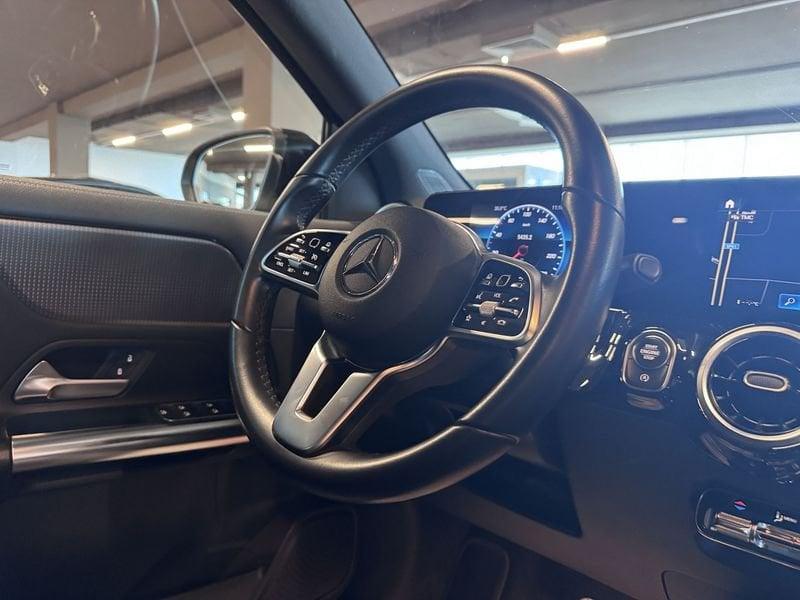 Mercedes-Benz GLA GLA 200 d Sport auto