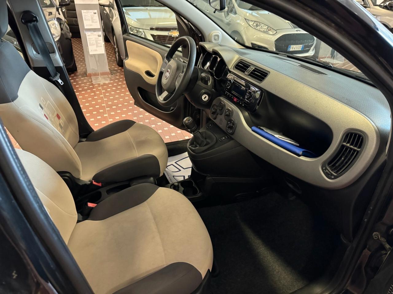 Fiat Panda 1.2 Lounge - NEOPATENTATI - UNICO PROPRIETARIO