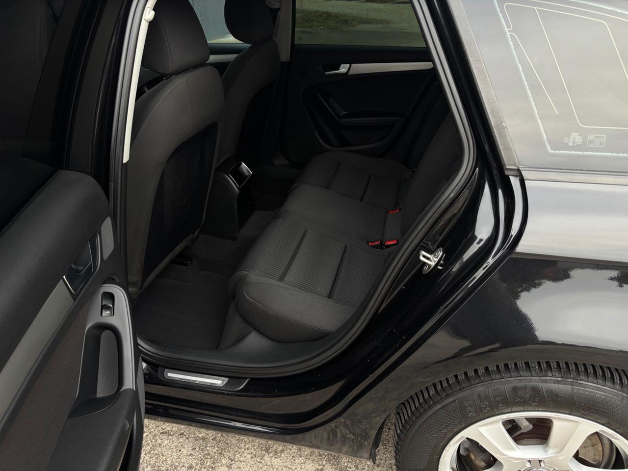 Audi A4 Avant 2.0 TDI. Garanzia 12mesi.Neopatentati