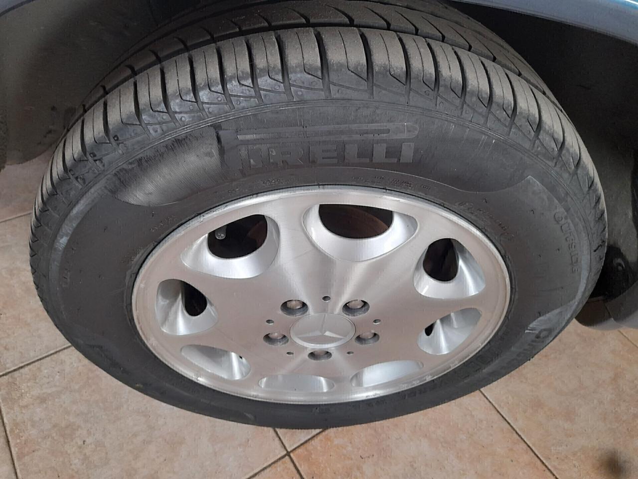 Mercedes-benz E-Series E 200 cat Cabriolet