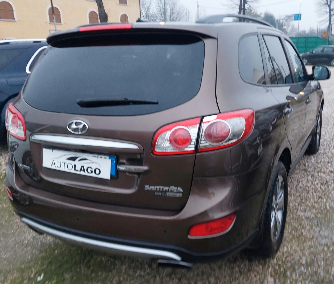 Hyundai Santa Fe 2.2 CRDi VGT 4WD 7 POSTI..