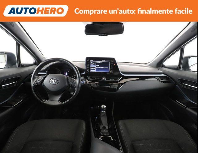 TOYOTA C-HR 2.0 Hybrid E-CVT Trend