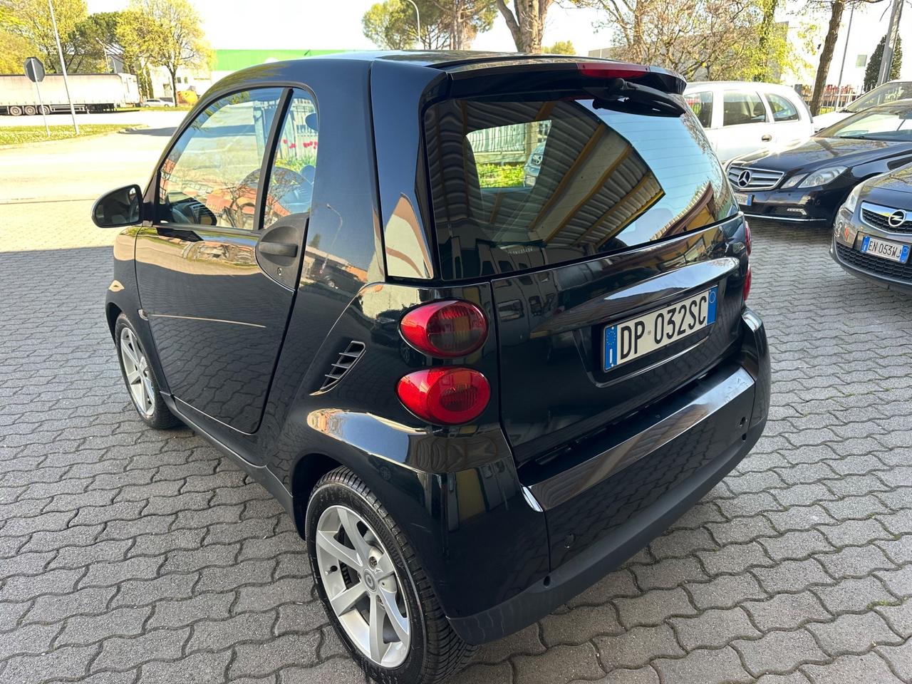 Smart ForTwo 1000 52 kW coupé pulse