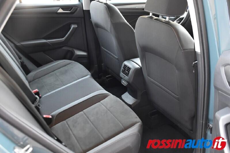 VOLKSWAGEN T-ROC 1.5 TSI 150 CV STYLE + R18 GARAGE HILL TECH PACK