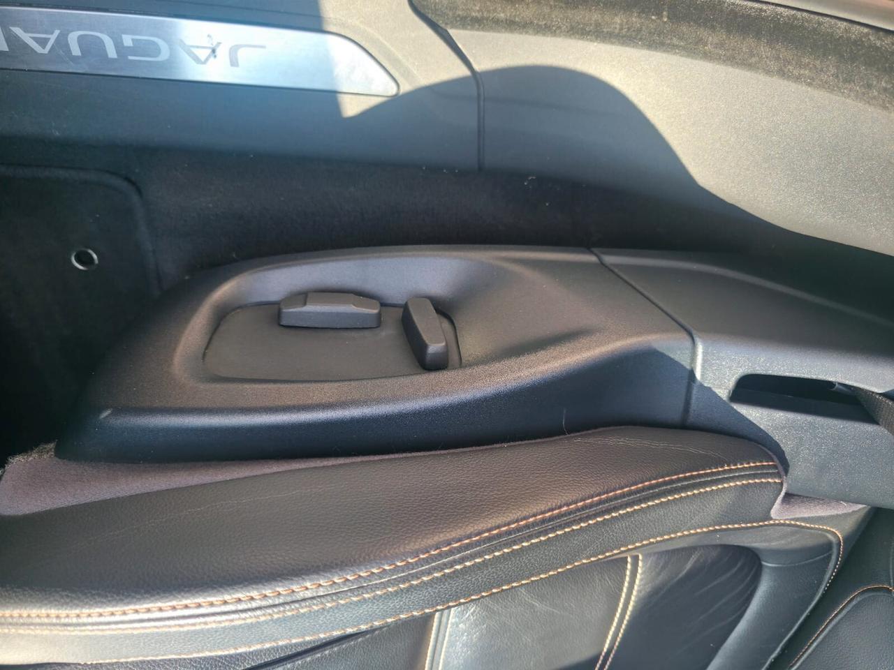 Jaguar F-Pace 2.0 D 240 CV AWD aut. Prestige