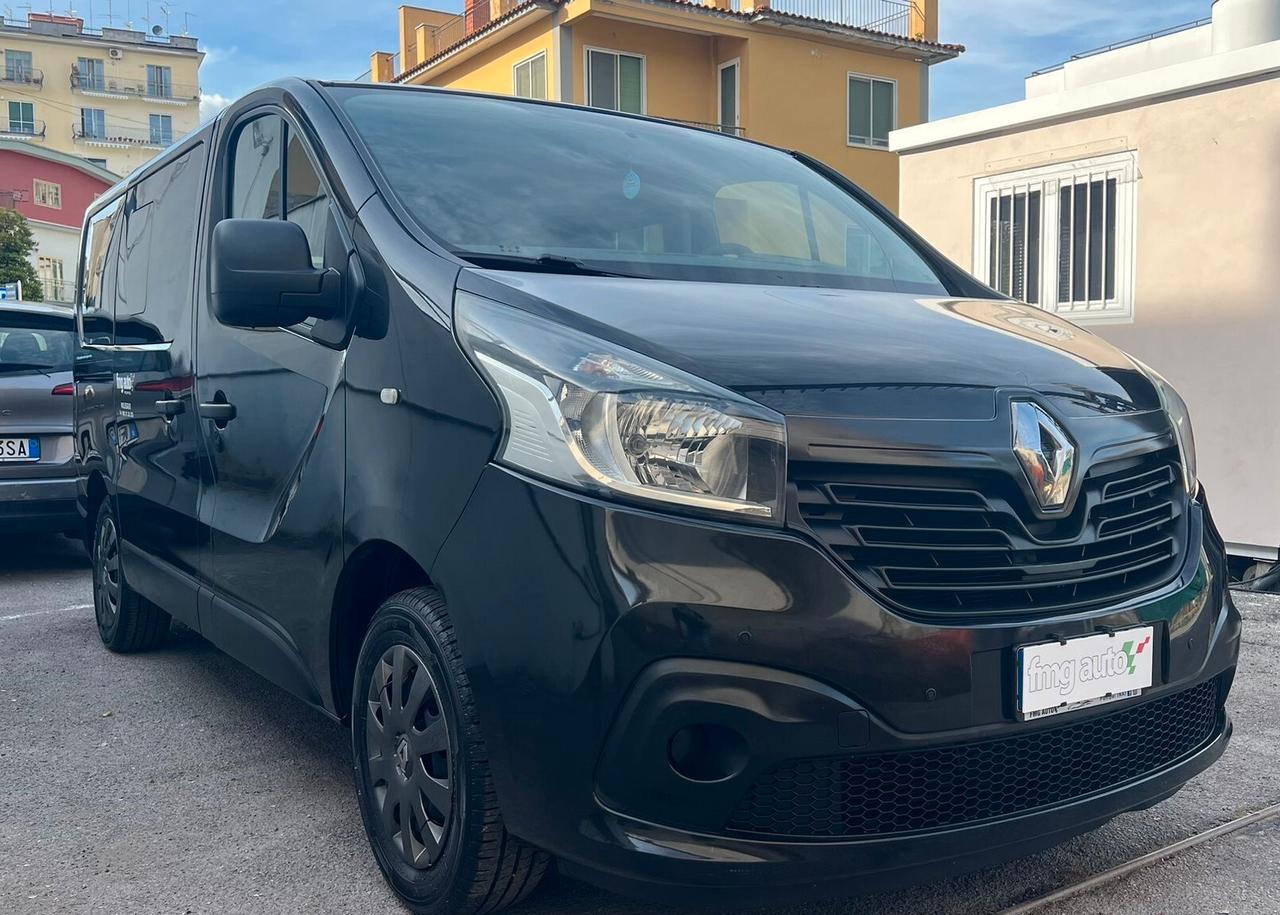 Renault Trafic 1.6 dCi 120CV 9 posti Privilege Heavy