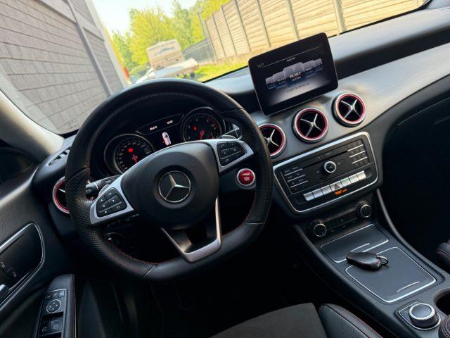 MERCEDES-BENZ CLA 200 PREMIUM AMG MOTORE MERCEDES TETTO