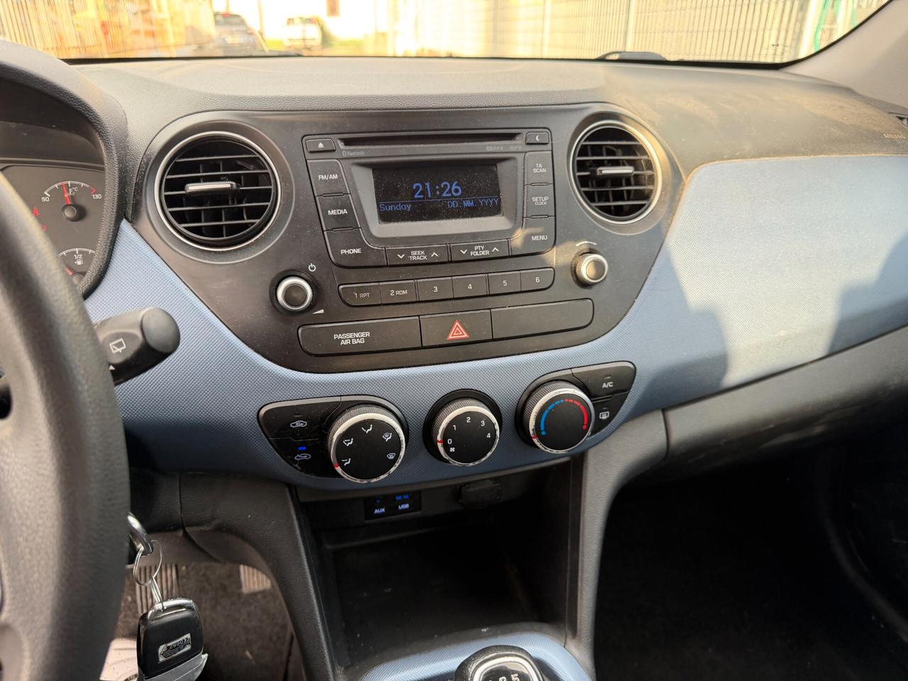 HYUNDAI I10 ANNO 2015 1.0 BENZINA *LEGGI