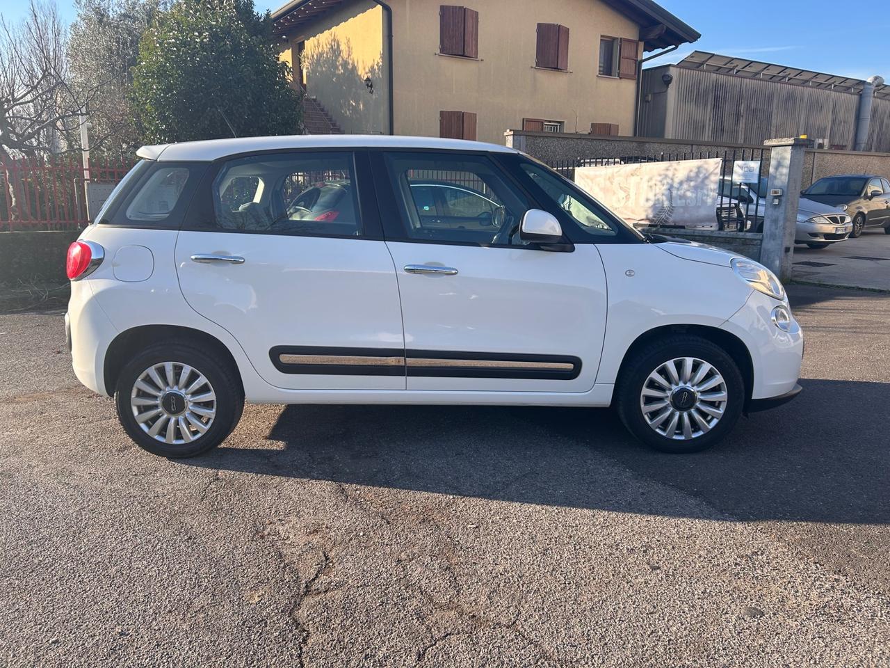 Fiat 500L 900cc LOUNGE METANO