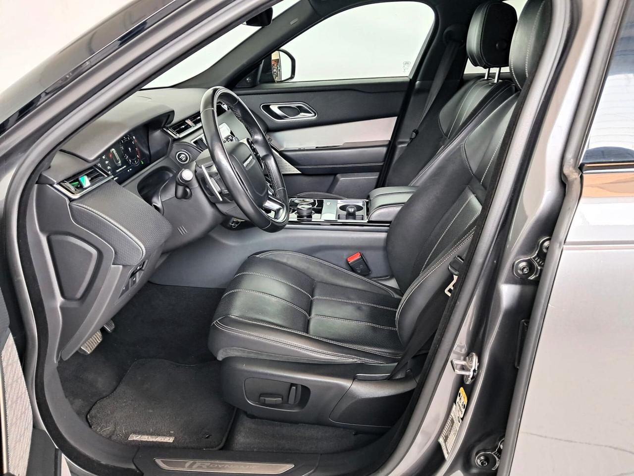 Land Rover Range Velar 2.0 Si4 250 CV R-Dynamic SE