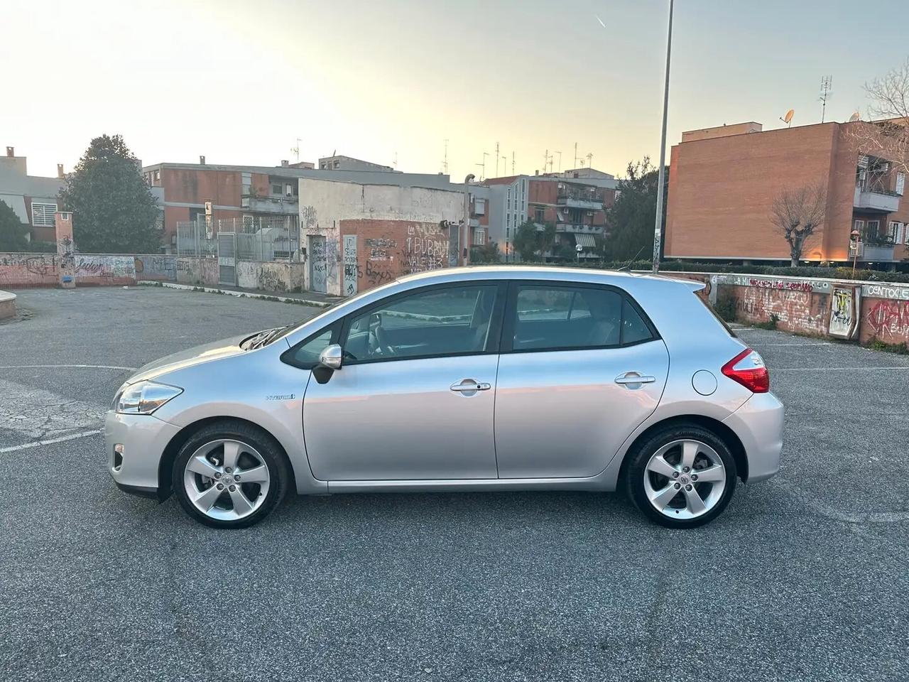 Toyota Auris 1.8 Hybrid Executive *Tagliandi Toyota