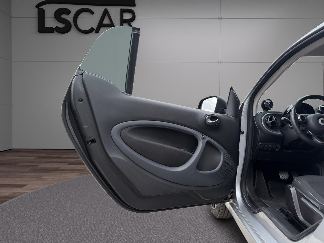 Smart fortwo coupe Fortwo 1.0 Passion - Unipro - Promo Fin - Cerchi in lega - Luci led - Tetto panoramico
