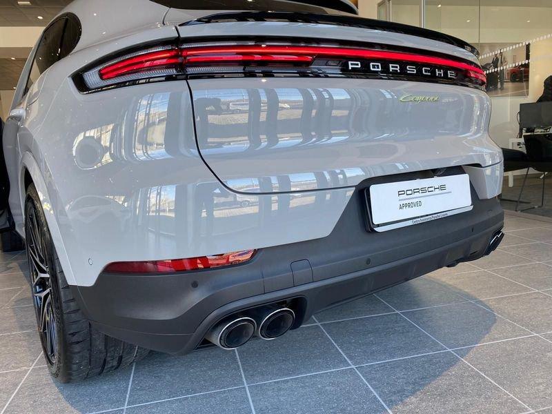 Porsche Cayenne Coupè 3.0 V6 E-Hybrid - IVA Esposta