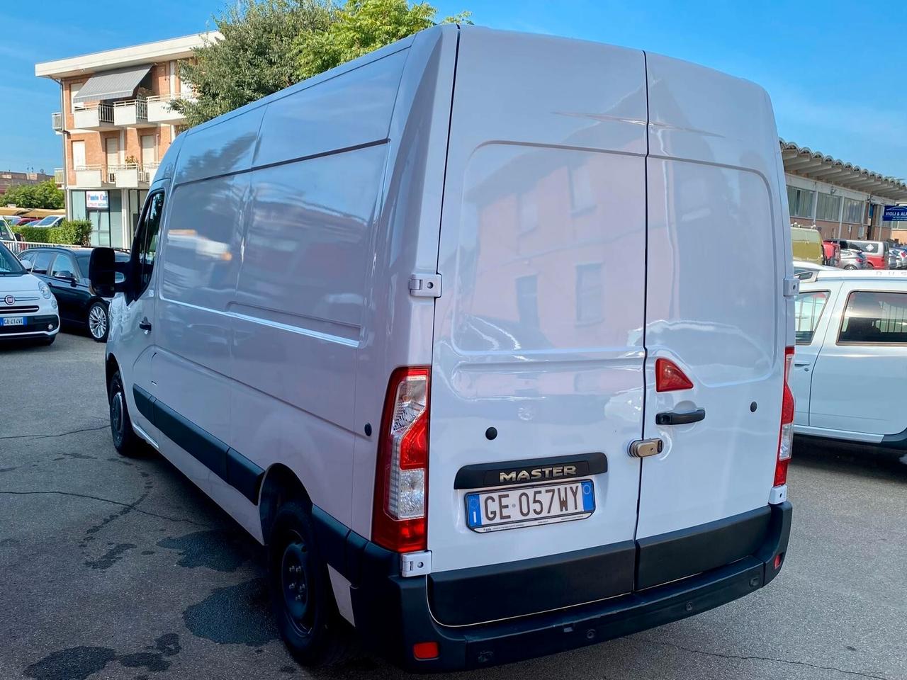 Renault Master T35 2.3 dCi 130 TP PM-SL-RG Cabinato Ice