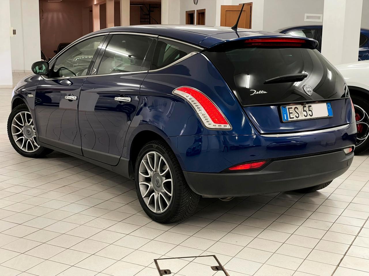 Lancia Delta 1.6 M-JET GOLD 105 CV DISTRIBUZIONE A KM 211000