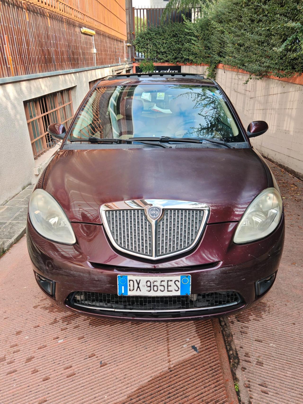 Lancia Ypsilon 1.3 MJT 90 CV Platino - TETTO APRIBILE