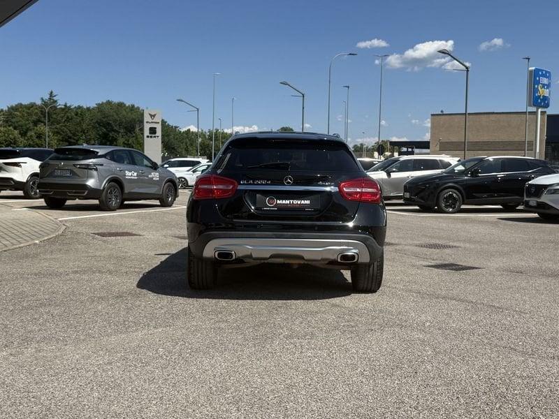 Mercedes-Benz GLA 200 d Automatic 4MATIC Sport