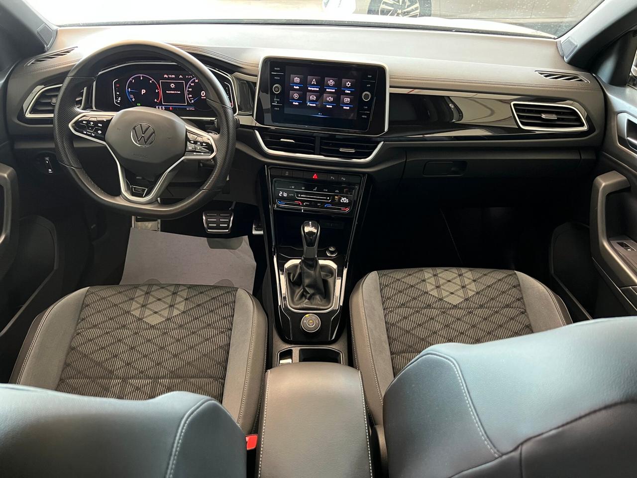 Volkswagen T-Roc 2.0 TDI SCR 150 CV DSG 4MOTION R-Line