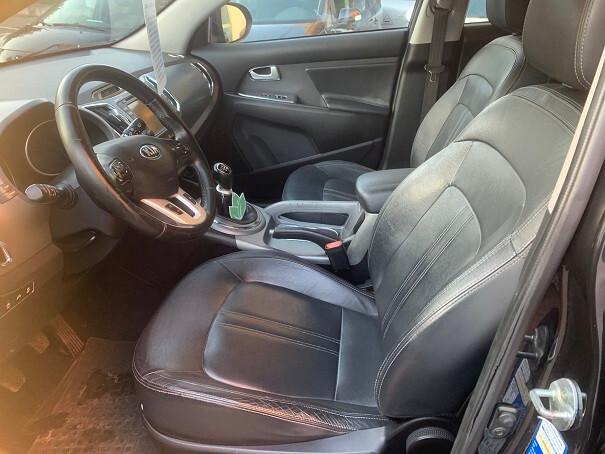 Kia Sportage 1.7 CRDI VGT 2WD high tech