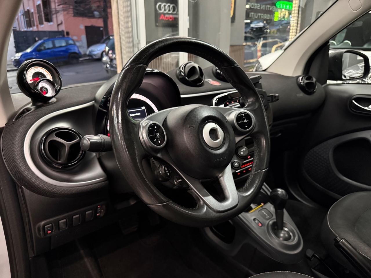 Smart ForTwo 70 1.0 Passion LED Pronta consegna