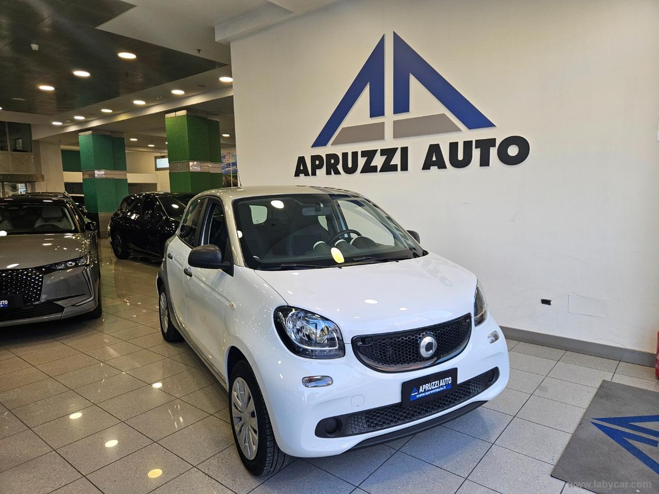 SMART forfour 70 1.0 twinamic Youngster