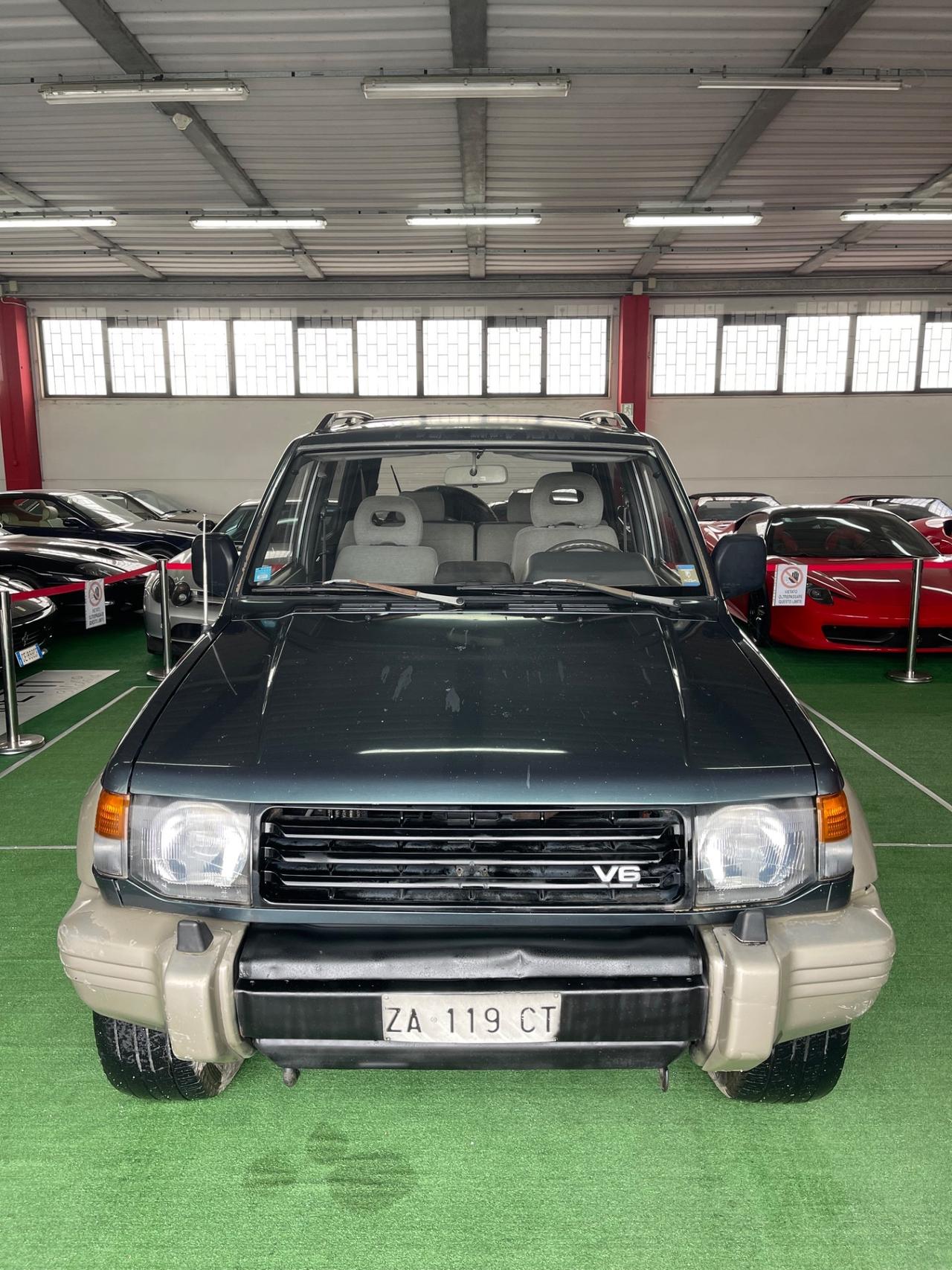 Mitsubishi Pajero 3.0 V6 GLS GPL Gancio PERMUTE RATE