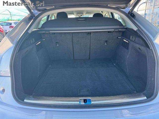 AUDI Q5 Sportback 40 2.0 tdi Advanced 4x4 s-tronic GM782GG