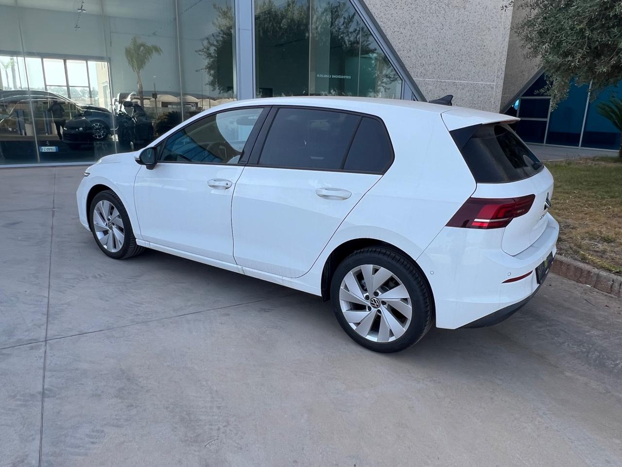 Volkswagen Golf 1.5 tsi 115cv possibilità noleggio no scoring