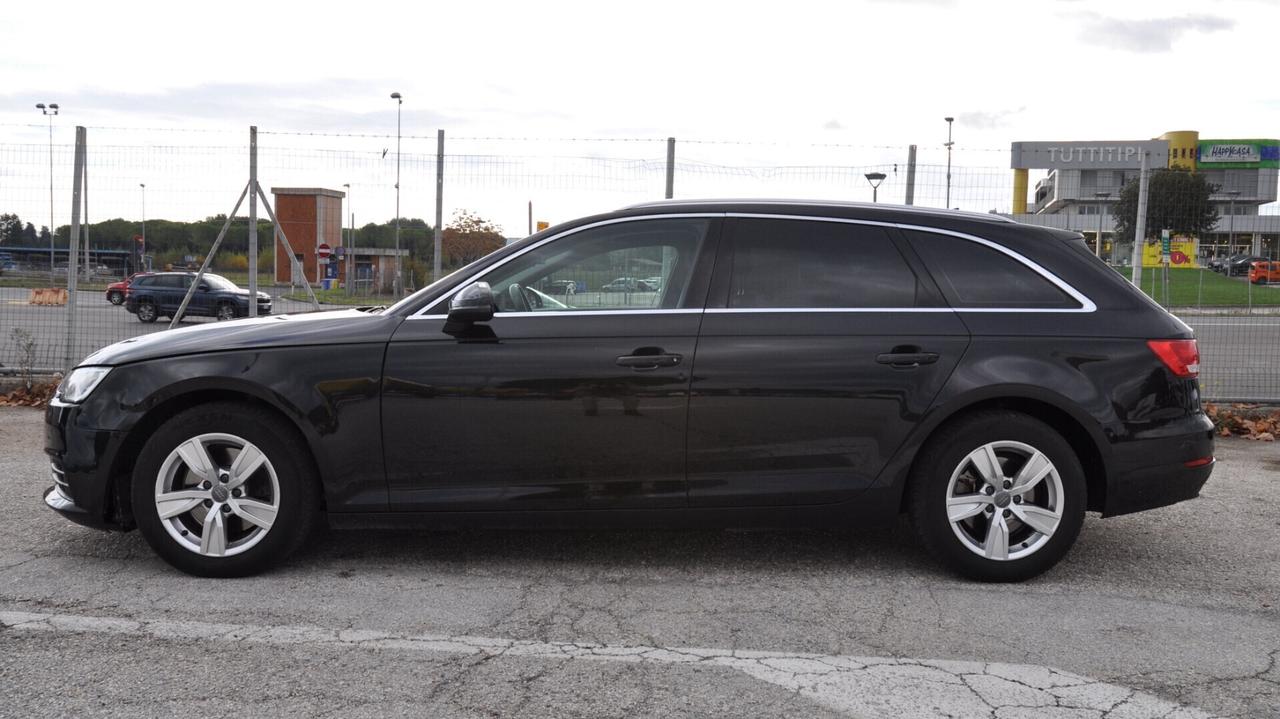 Audi A4 Avant 2.0 TDI 122 CV S tronic Business