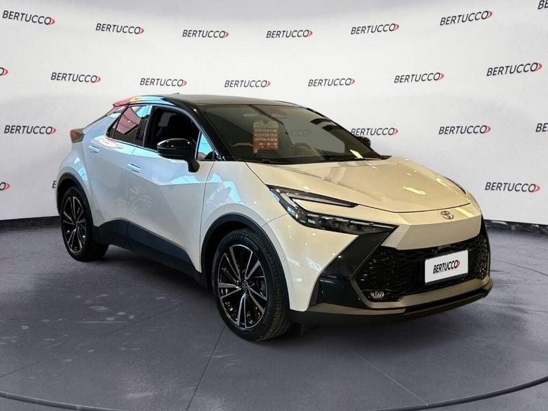 Toyota C-HR (2023-->) 1.8 HV Lounge