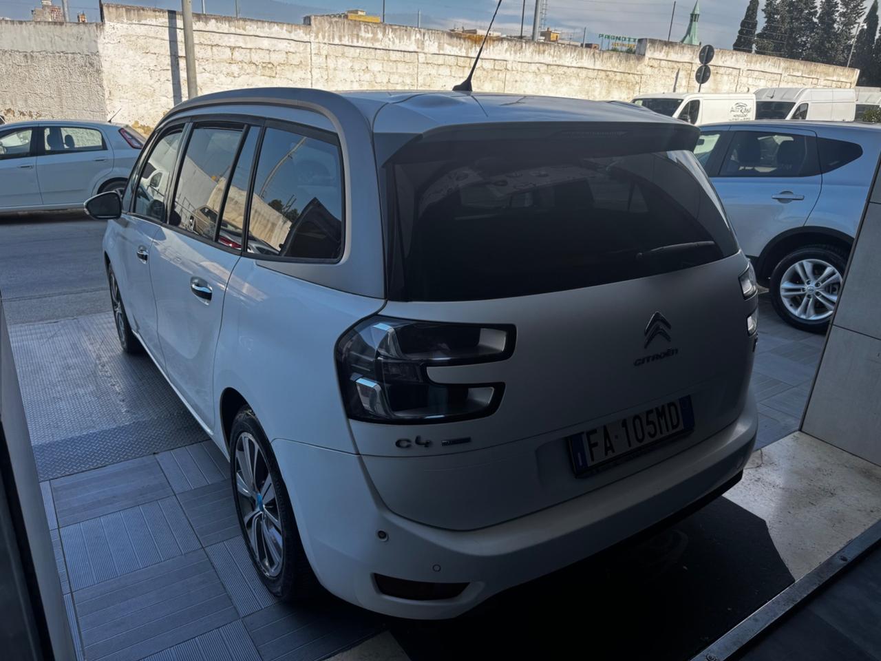 Citroen Grand C4 Picasso 7 POSTI BlueHDi 120 S&S Exclusive
