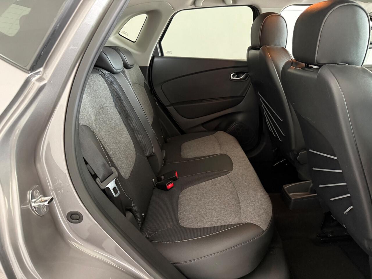 Renault Captur TCe 150 CV EDC FAP Initiale Paris