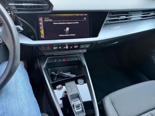 AUDI A3 SPB 30 TFSI S tronic Business HYBRID