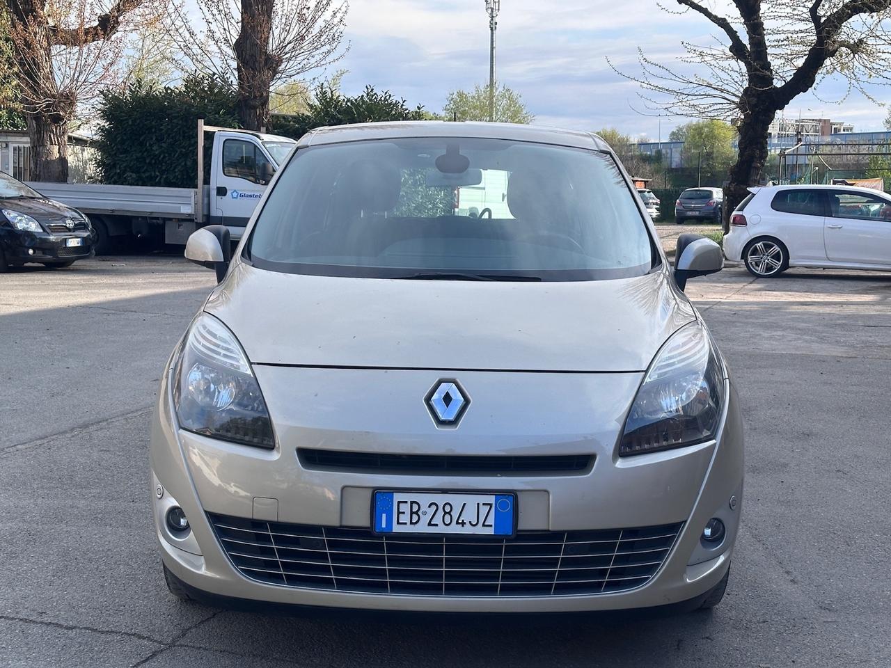 Renault Scénic 1.5 dCi 110CV Dynamique 7 posti
