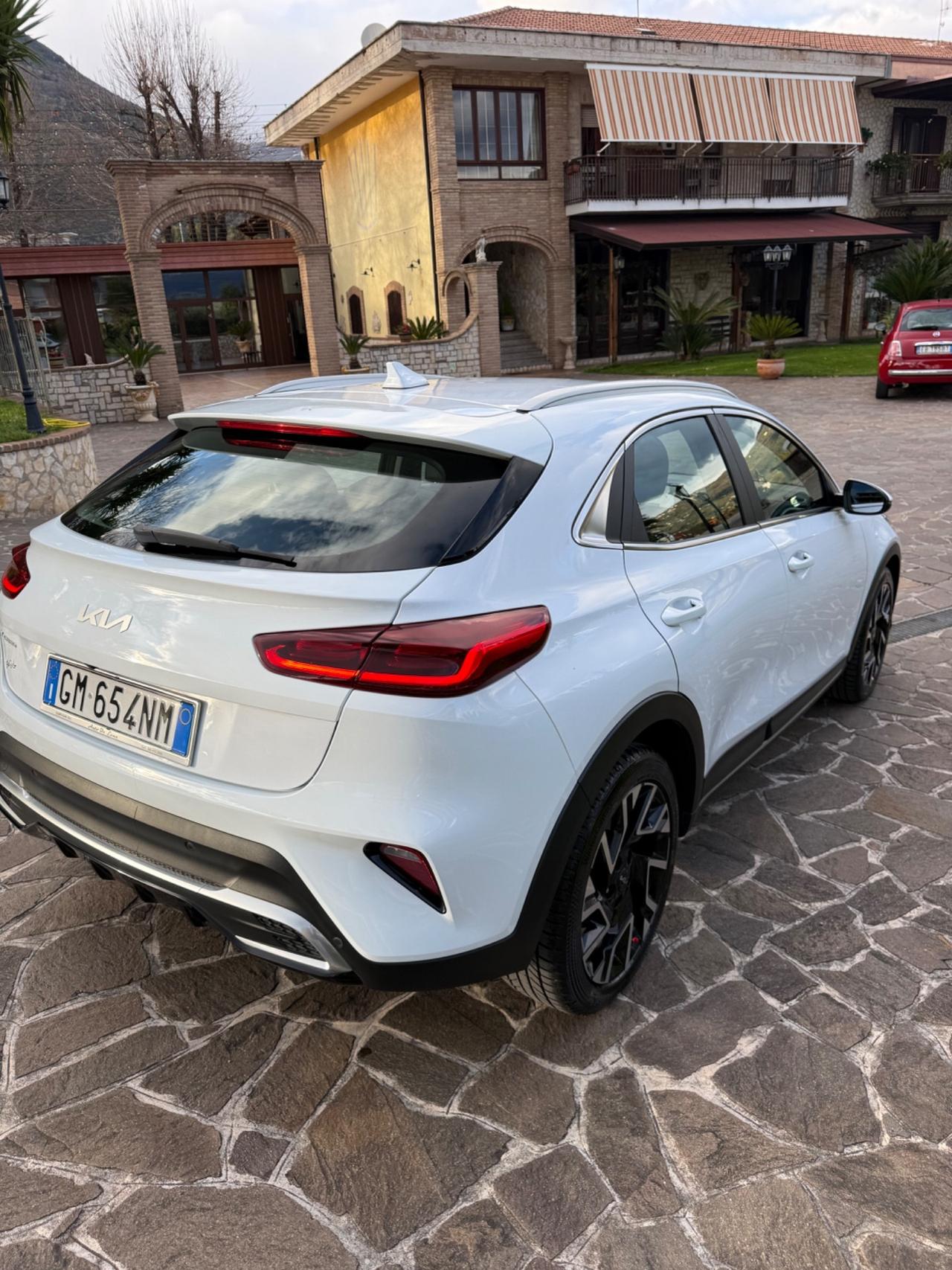 Kia XCeed 1.6 CRDi 136 CV uno proprietario 27/12/2022