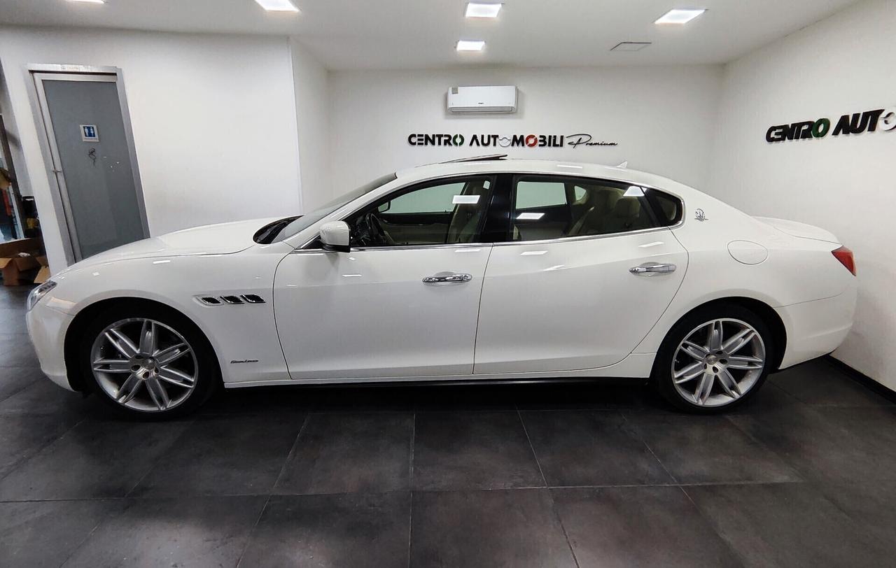 Maserati Quattroporte V6 Diesel 250 CV AWD Granlusso Tetto