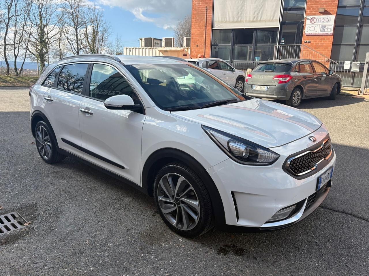 Kia Niro 1.6 GDi DCT FULL HYBRID 45.000 KM