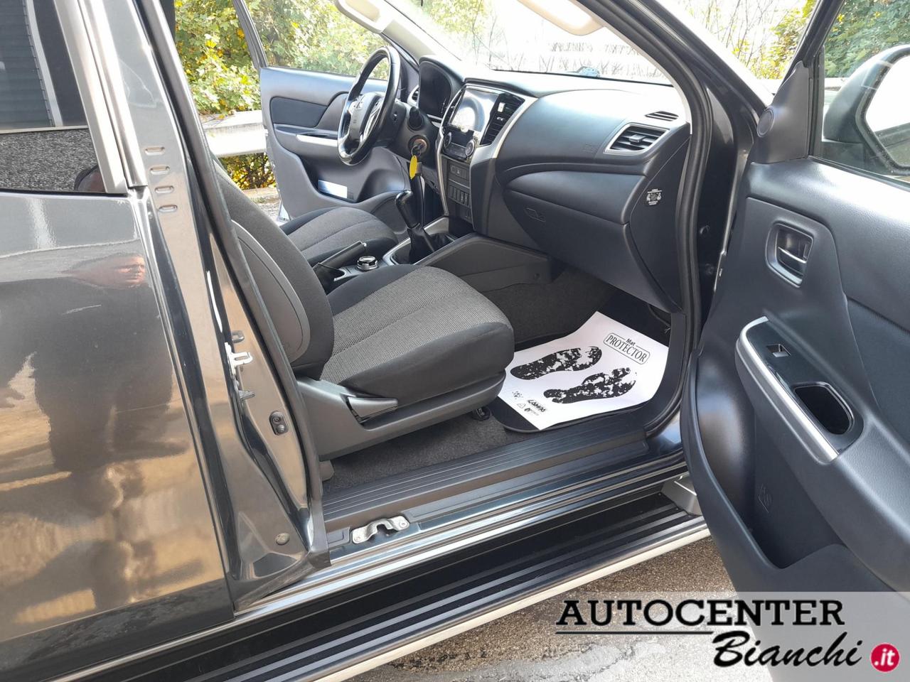Mitsubishi L200 Club Cab L200 Club cab 2.3d Hurricane 4wd 150cv