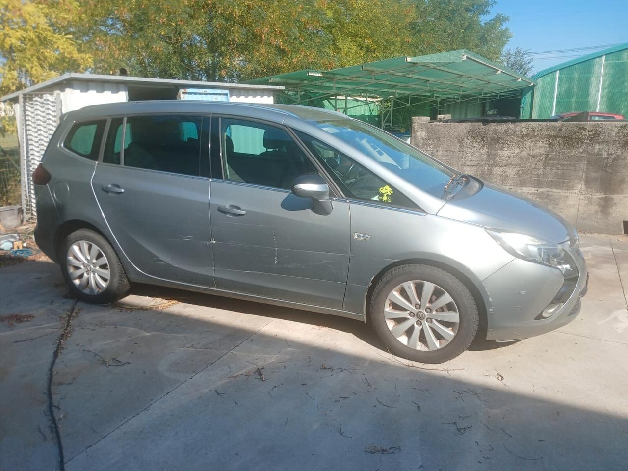 Opel Zafira Tourer 1.6 CDTi 150 CV benzina metano Start&Stop Cosmo 7 posti MOTORE CHE BATTE !! vista e piaciuta
