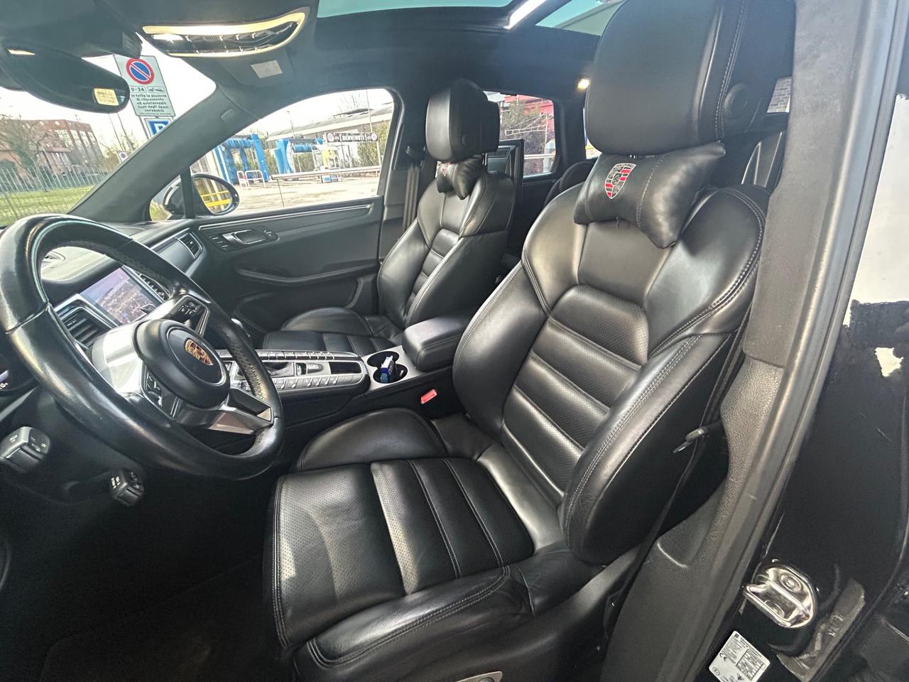 Porsche Macan turbo performance 440CV